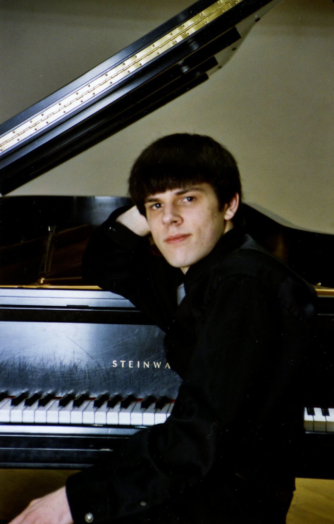 Pianist 001-09182019092433